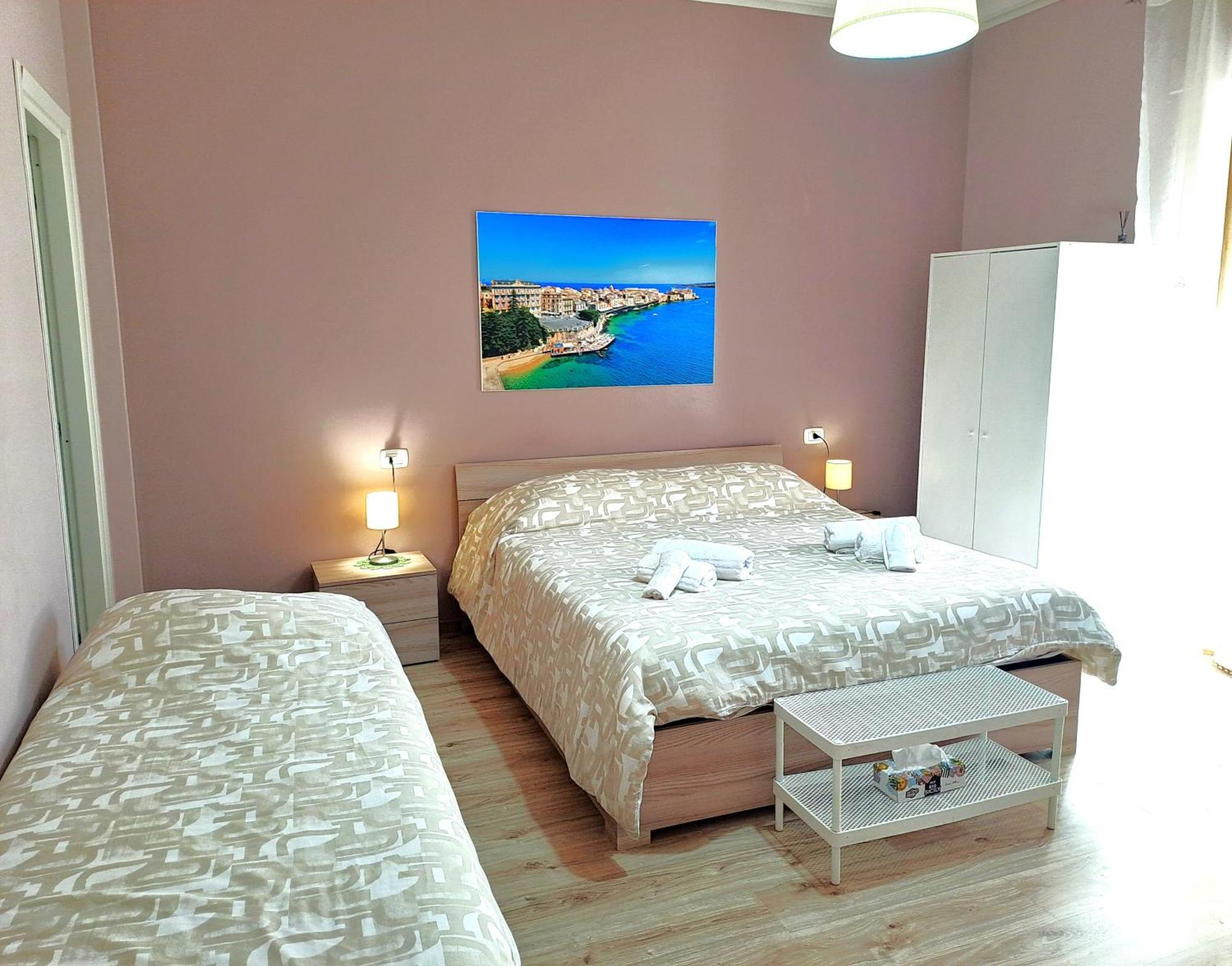 B&B Sally Szirakúza Kültér fotó
